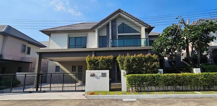 ทำเลทองใกล้ BTS! ขายบ้านเดี่ยว บางกอก บูเลอวาร์ด รามอินทรา-เสรีไทย 2 ขนาด 72.6 ตร.ว. ราคาดี คุยกันได้ ใกล้รถไฟฟ้าและโรงเรียนนานาชาติ. 1