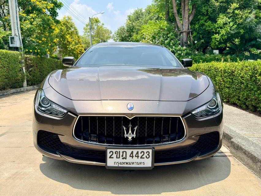 Maserati ghibli 2017 สีน้ำตาล วิ่งน้อย รถสวยราคาดีสุด รูปย่อยที่ 2