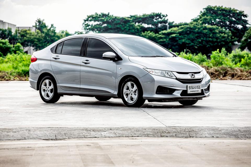 Honda City 1.5S ปี 2017 สีเทา มือเดียวป้ายแดง