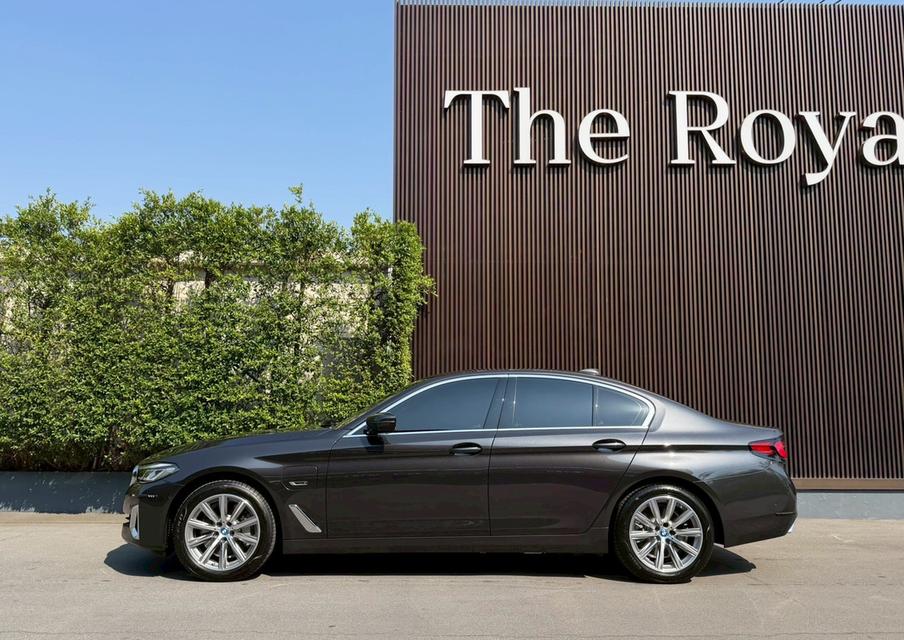 BMW 530e LCI ปี 2024 รูปที่ 5