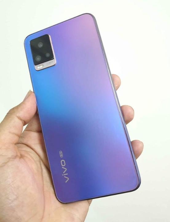 ขาย Vivo V20 บอดี้สวยมาก 2