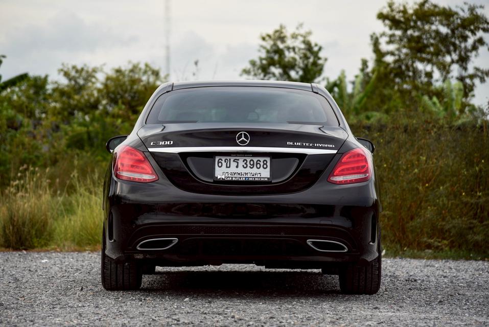 รหัสรถ CBL3968 -Benz C300 BLUETECHYBRID AMG W205 AT 2015 7