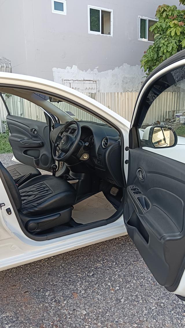 รถเก๋ง nissan almera รูปที่ 9