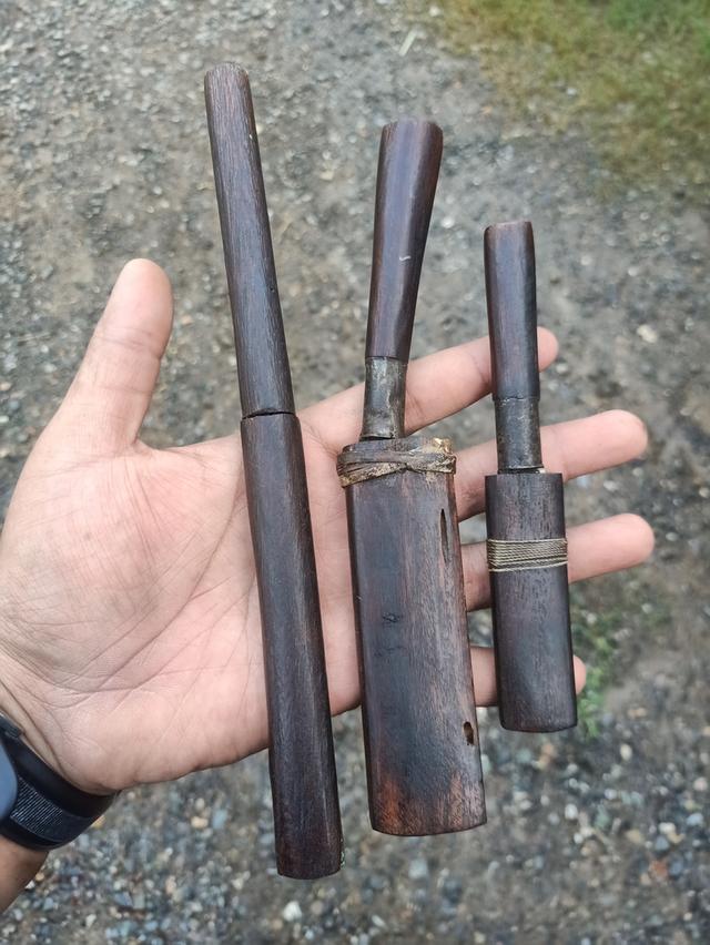 สนใจเล่มไหนทักได้นะครับ