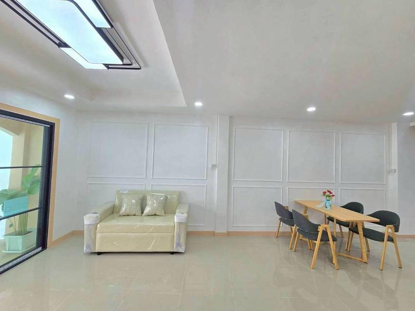 หมู่บ้านศรีประจักษ์4 10