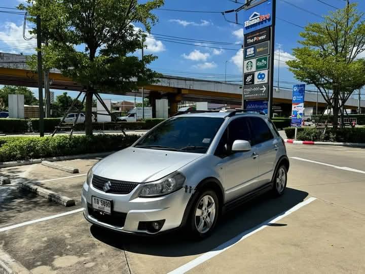 ขายด่วน Suzuki SX4