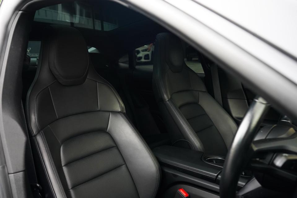 รหัสรถ EC8888 Porsche Taycan 2021  6
