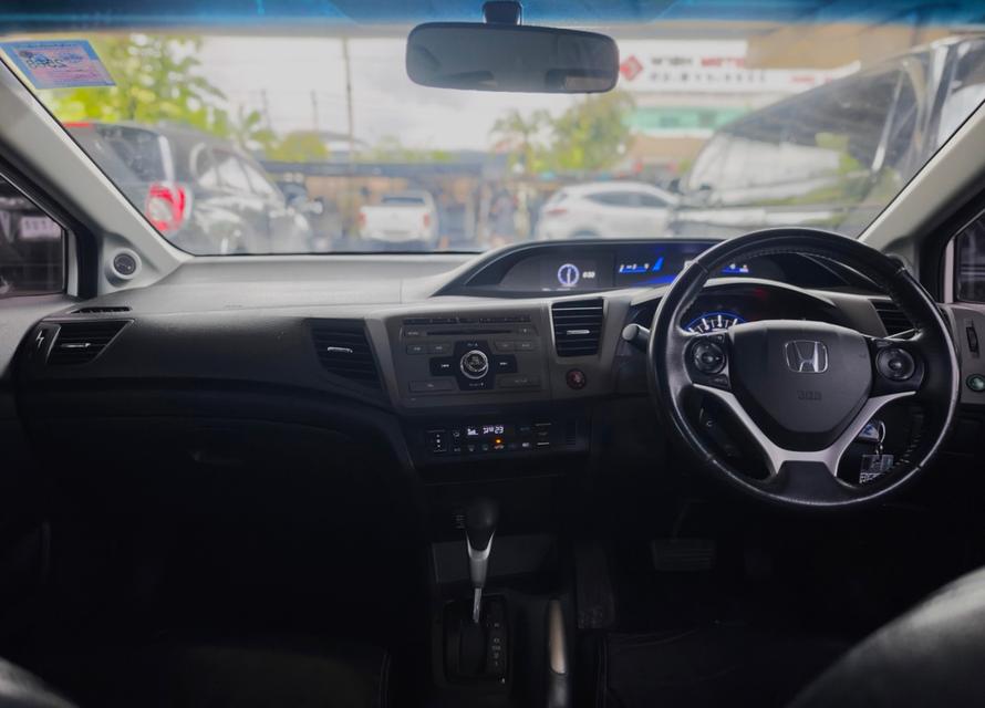 Honda Civic FB 1.8 E Auto ปี 2014  5