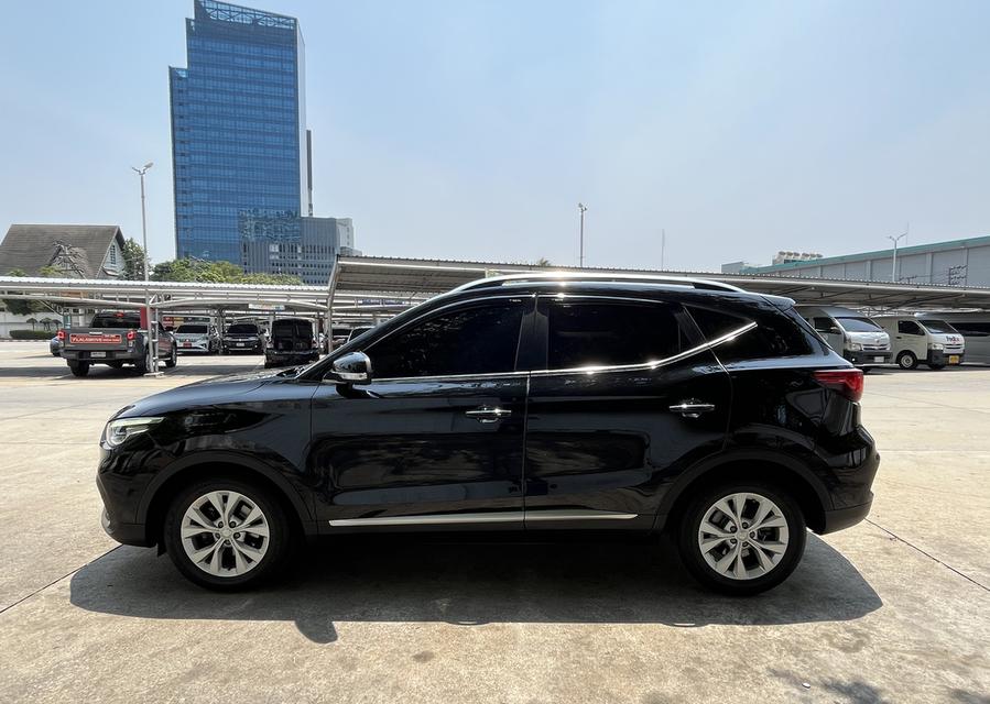 ขาย MG ZS 1.5 D+ ปี 2021 A/T• ปีผลิต : 2020• ปีจดทะเบียน : 2021, สีดำ