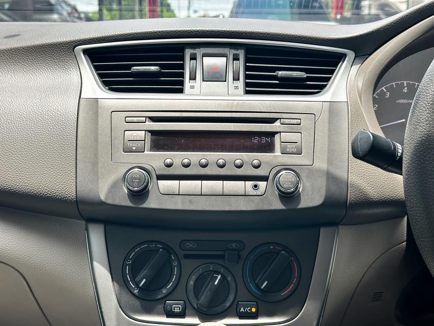 ขายรถ nissan Sylphy 1.6E CNG Sedan ปี 2015 สีขาว เกียร์ออโต้ รูปที่ 13