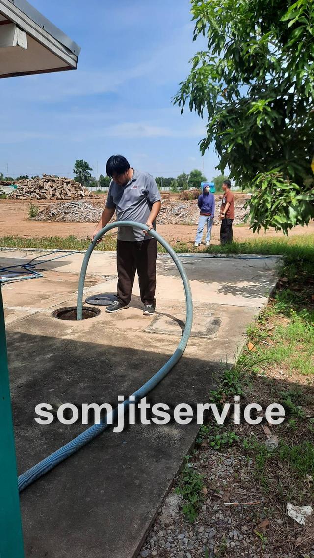บริการรถดูดส้วม0814568151 นนทบุรี ปทุมธานี ไทรน้อย บางบัวทอง รังสิต ลาดหลุมแก้ว และพื้นที่ใกล้เคียง สมจิตร์บริการ 8