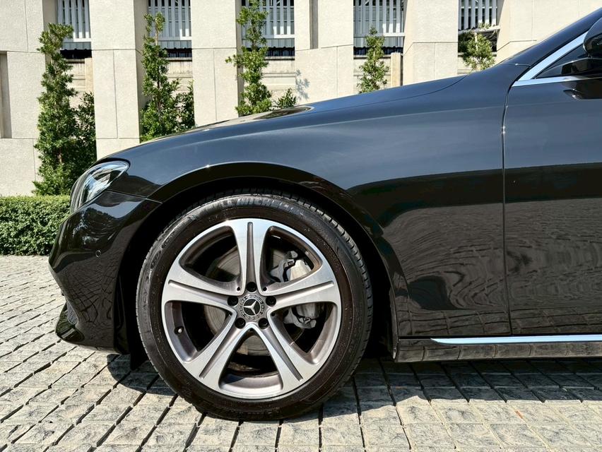 Benz E220D Sport ปี21 รูปที่ 20