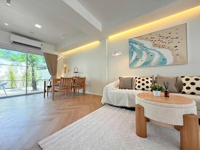 อินดี้ บางนา-รามคำแหง2 ม.รามคำแหง 2 600 ม. โลตัส บางนา-ตราด ทาวน์เฮาส์สุดหรู 2 ชั้น 264 ตร.ม. 34 ตร.วา. จัดเเต็มเฟอร์ฯ 3 7