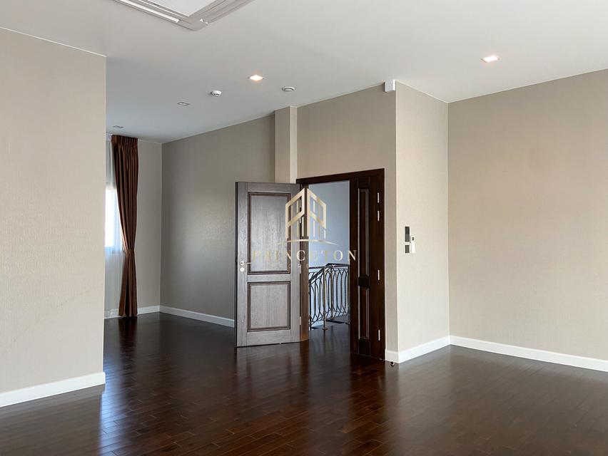 Luxury House For Rent Grand Bangkok Boulevard Krungthepkreetha 18