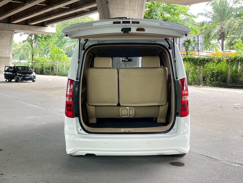 รหัสรถ WRT2151 Hyundai Grand Starex 2.5 VIP ปี 2013  16