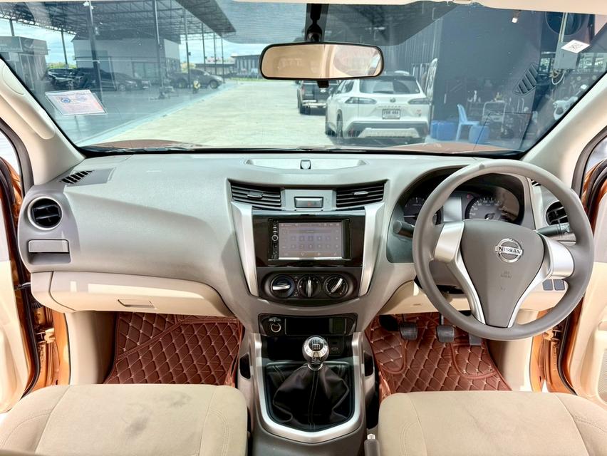 NISSAN NAVARA NP300 2.5 E KINGCAB ปี2021 17