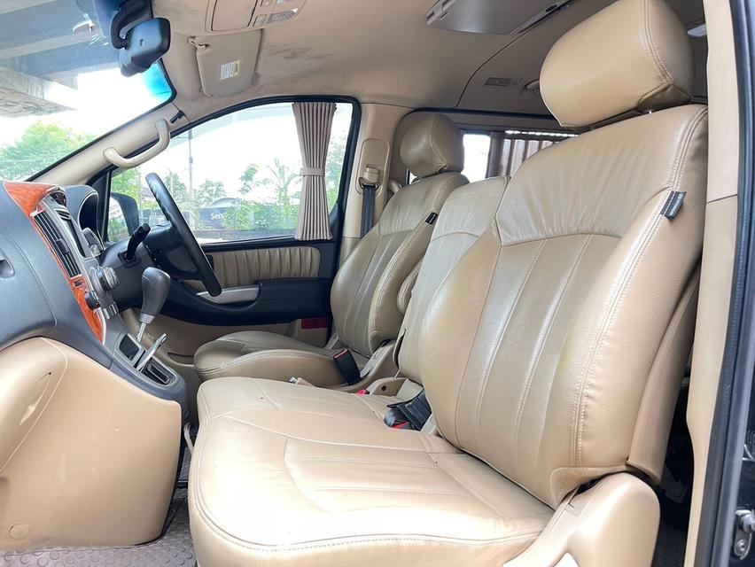 ขาย Hyundai H1 2.5Elite ปี14 9