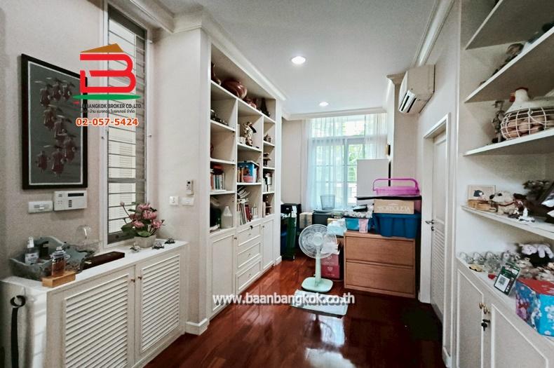 บ้านเดี่ยว หมู่บ้าน พิมลกาญจน์ เนื้อที่ 101 ตรว. ถนนแจ้งวัฒนะ ตำบลบ้านใหม่ อำเภอปากเกร็ด จังหวัดนนทบุรี 9