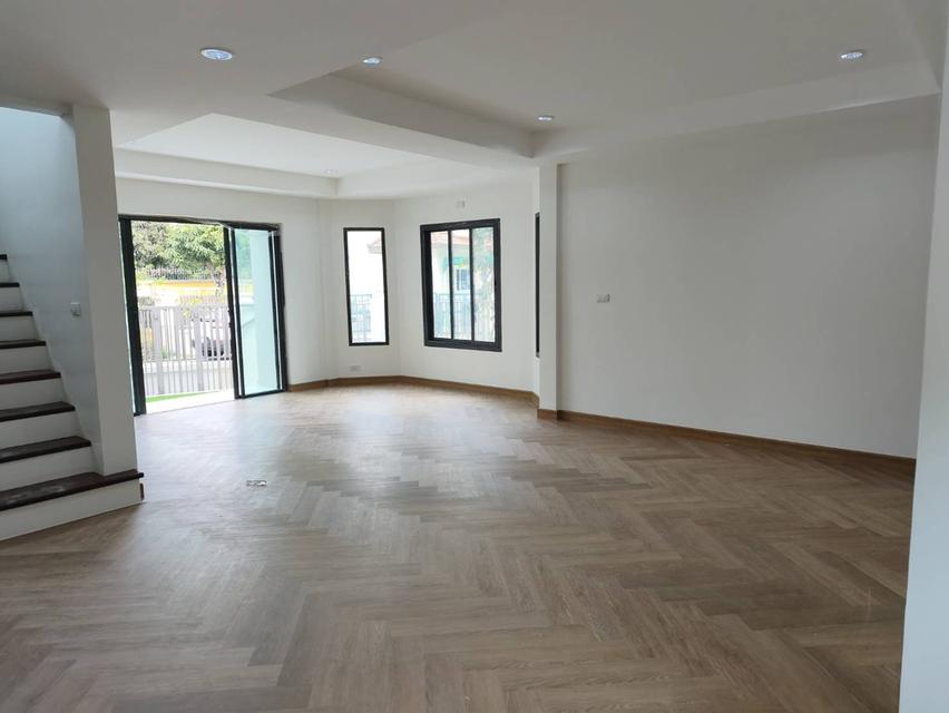 ขายบ้านเดี่ยว 60.8ตร.ว. มบ.นันทวัน วงแหวนรัตนาธิเบศร์ ถนนกาญจนาภิเษก 60.8ตร.ว. 4นอน 4น้ำ 2จอด 6