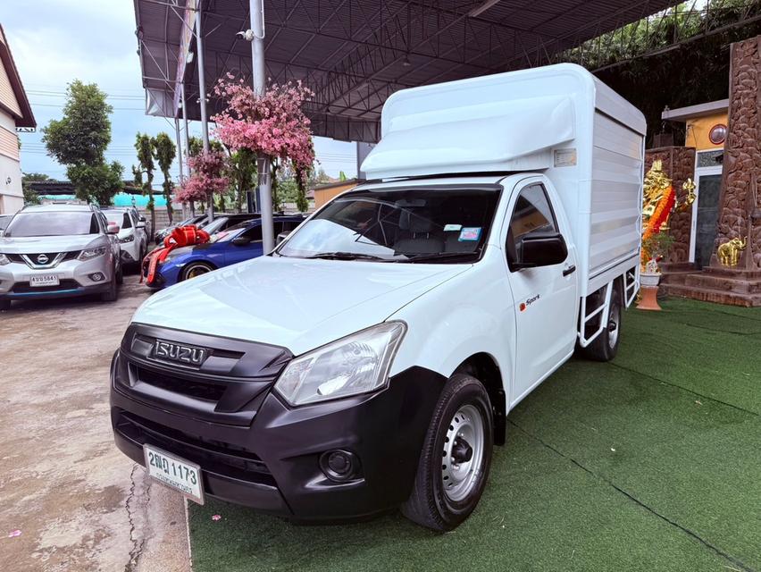 #ISUZI D-MAX SPARK เครื่อง1.9 cc.  ตัว CHASSIS ตู้ทึบ เกียร์ธรรมดา ปี 2018  3