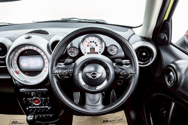 MINI COOPER [S] 1.6 F56 2012 12