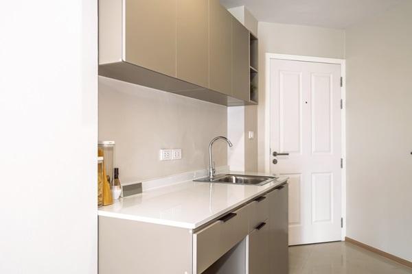 ขายด่วนคอนโด The Link Sukhumvit 50 ทำเลทอง ใจกลางสุขุมวิท ห้องมุม รีโนเวทใหม่ ไม่เคยปล่อยเช่า 2.89ล. โทร 061-3629235 7