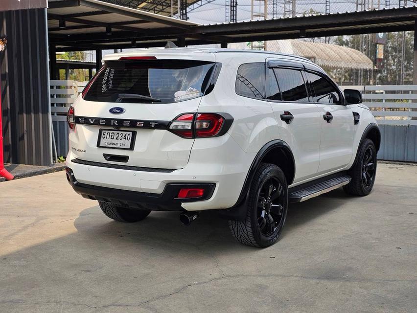 ขาย Ford Everest 2.2 Titanium+ ปี17 6