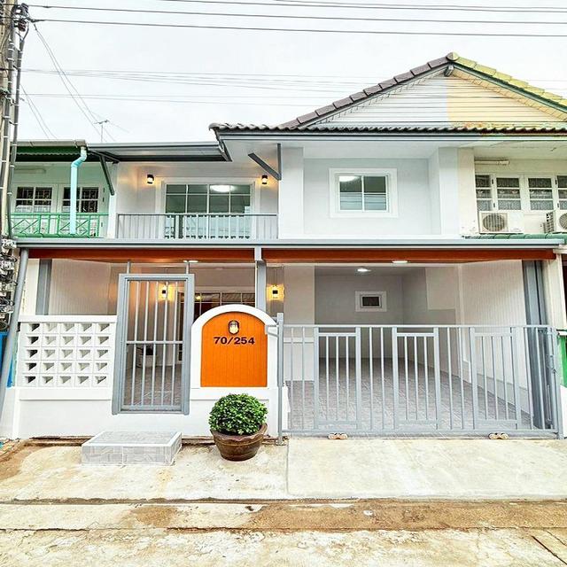 ขายทาวน์เฮ้าส์ 18 ตร.ว หมู่บ้านพฤกษา 26 บางใหญ่ รีโนเวทใหม่  จัดกู้ฟรี 3
