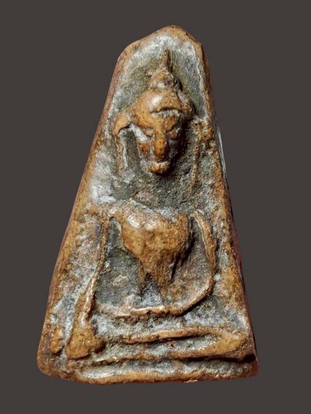 ผงสุพรรณ เปิดให้บูชาจ้า