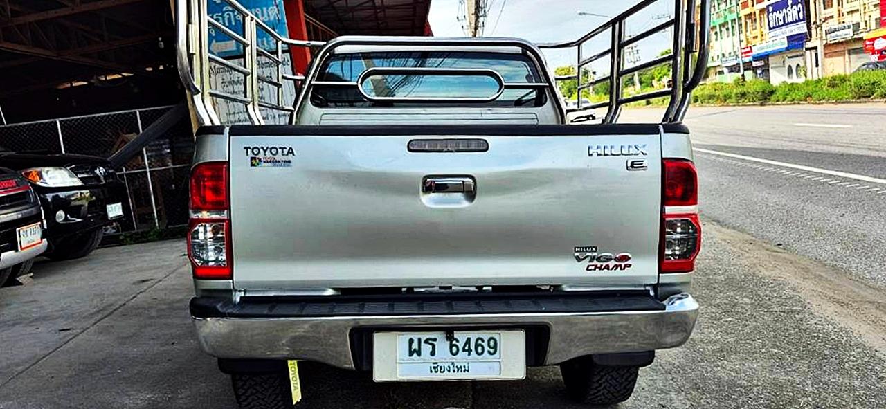 VIGO CHAMP 2.5 4WD ปี13 รถบ้านเชียงใหม่แท้ ตัวถังเดิม สวยมาก รูปที่ 6
