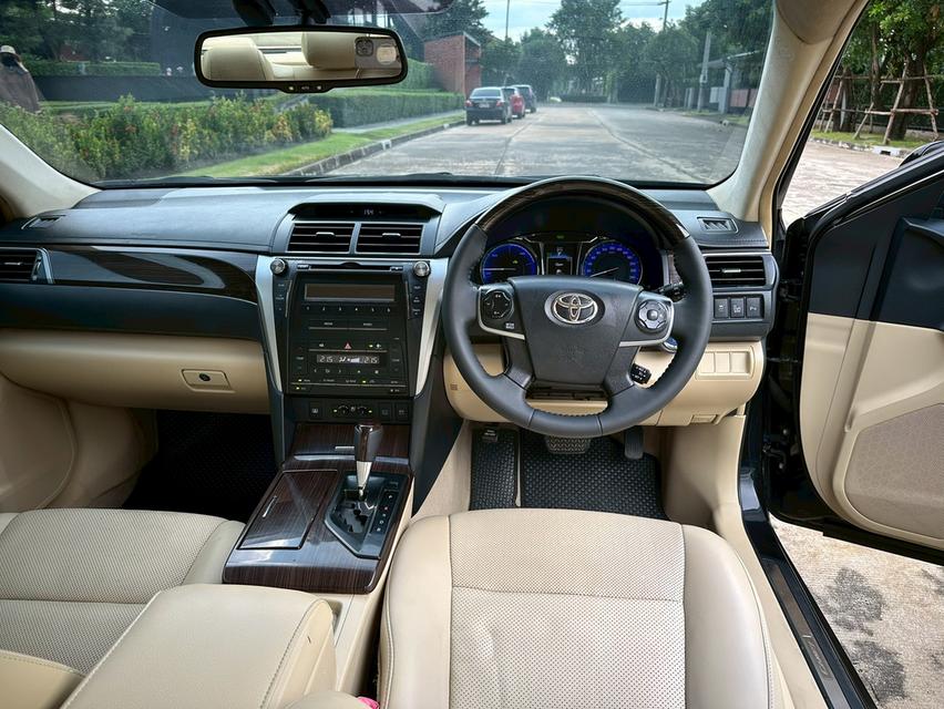 TOYOTA CAMRY 2.5 HYBRID ปี2015 10