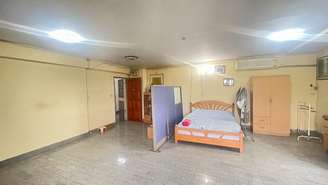 ขายคอนโด สถิตย์ภิรมย์คอนโดทาวน์ (ห้องมุม) ใกล้ MRT แยกติวานนท์ 5