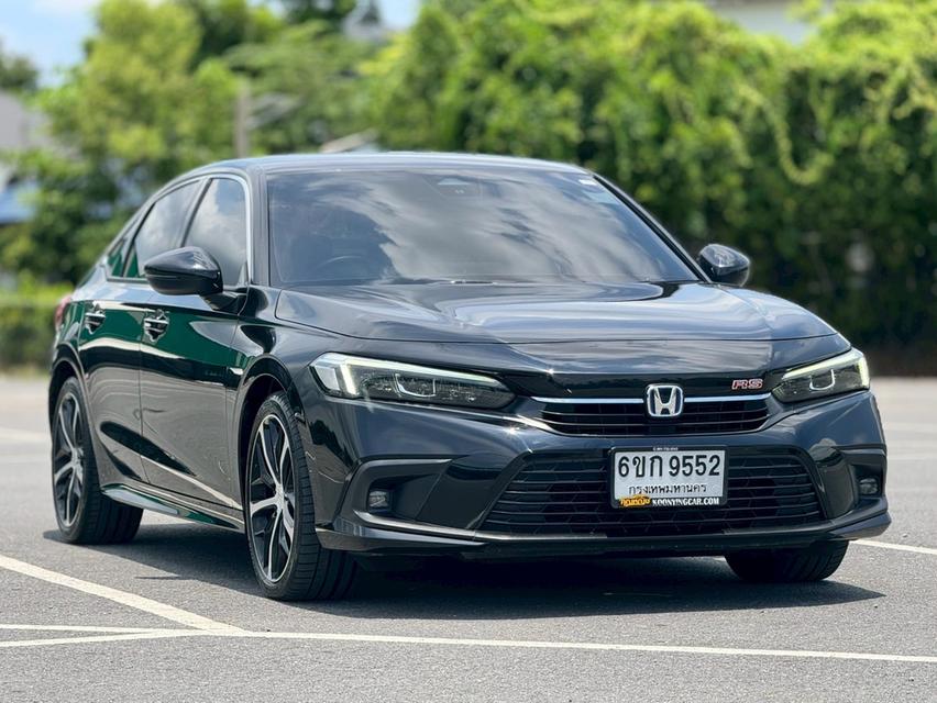 HONDA CIVIC FE Sedan 4dr e:HEV RS E-CVT FWD 2.0 Y22. สีดำ 9