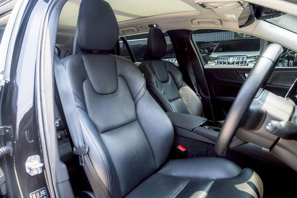 รหัสรถ 67GG73 Volvo V60 ท็อปสุด (ปี 2021) รูปที่ 4