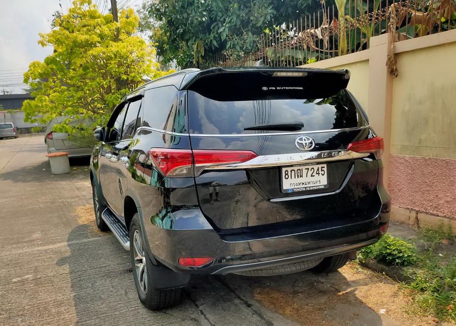 รถยนต์โตโยต้า ฟอร์จูเนอร์ มือเดียวออกป้ายแดง ปี ค.ศ.2018 เครื่อง 2400 CC. รูปที่ 6