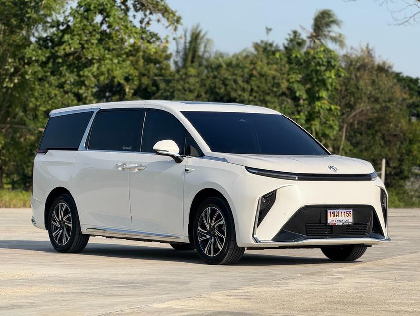 MG. Maxus9 Y2023 Van 2dr V 7st Reduction Gear 1sp FWD 2