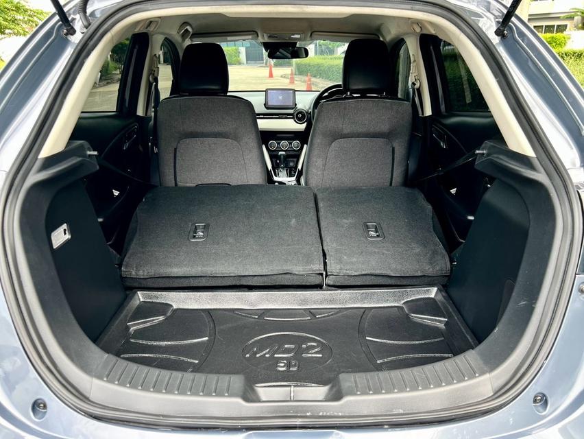 รุ่นรถ : Mazda 2 1.3 Ultra Hatchback เครื่องยนต์: เบนซิน เกียร์: ออโต้ ปี: 2026 สี: เทา ไมล์ 4xx Km. รูปที่ 15