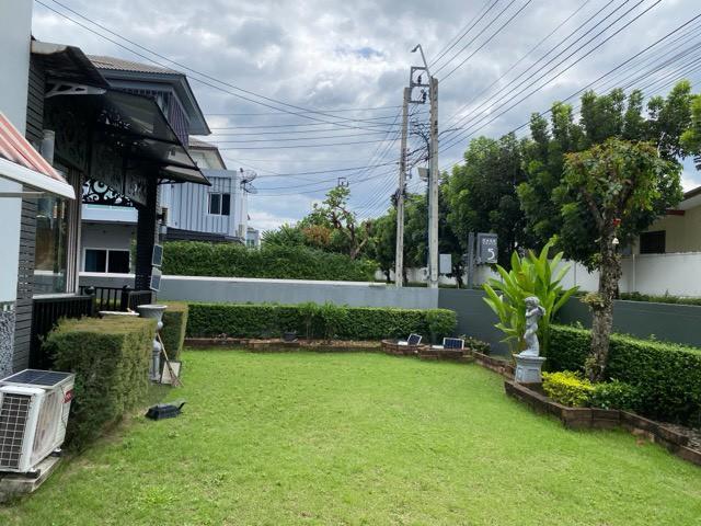 ขายบ้านเดี่ยว 3 ชั้น หมู่บ้าน Casa Grand สุขาภิบาล 5 เนื้อที่ 75 ตร.วา หลังใหญ่แปลงมุม บ้านตกแต่งเฟอร์นิเจอร์ครบพร้อมอยู่  ใกล้ทางด่วนสุขาภิบาล5  7