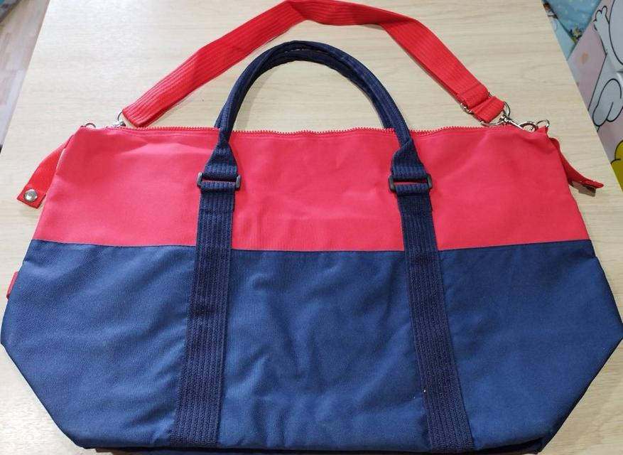 ขายกระเป๋าเดินทางยี่ห้อ ESPRIT สีแดง-น้ำเงิน ของแท้ มือหนึ่ง