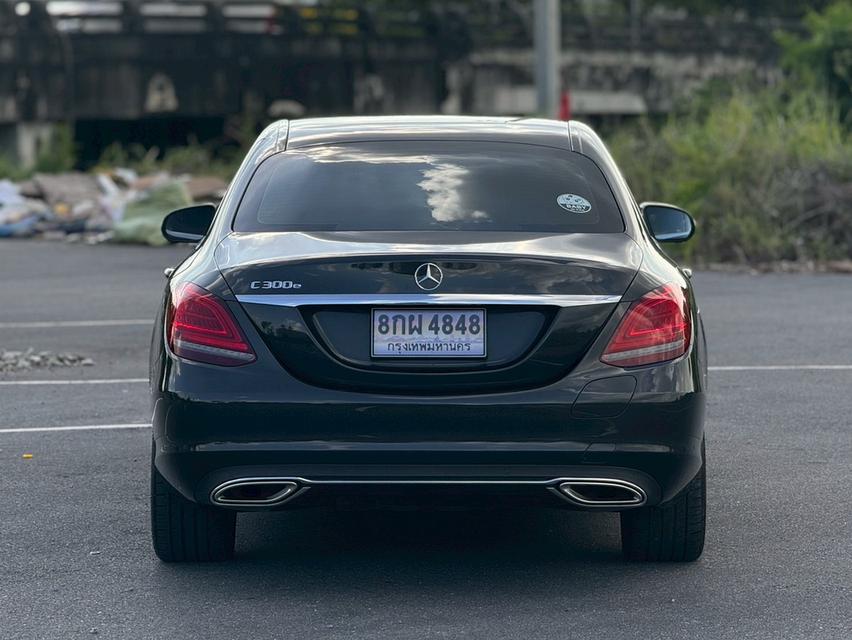 Mercedes-Benz C300e Avantgarde ปี 2019 7