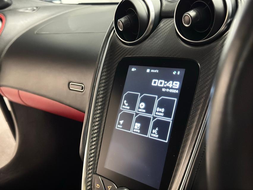 McLaren 570S coupe ปี 2016 16