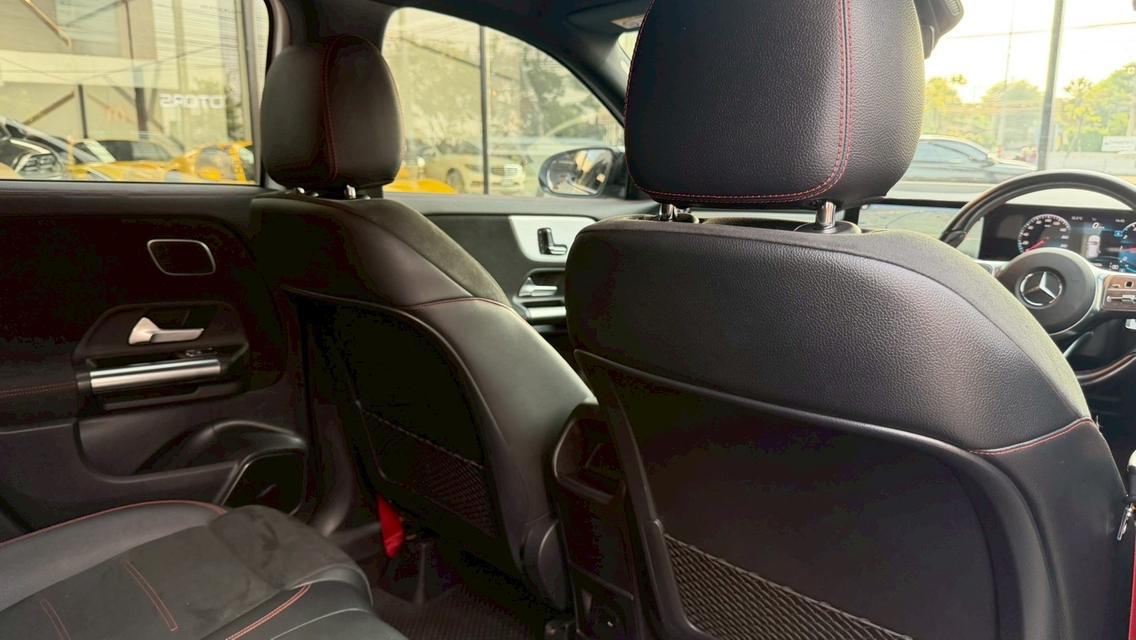 รหัสรถ KPV4747 2022 Benz AMG GLA35 4MATIC สีขาว รูปที่ 13