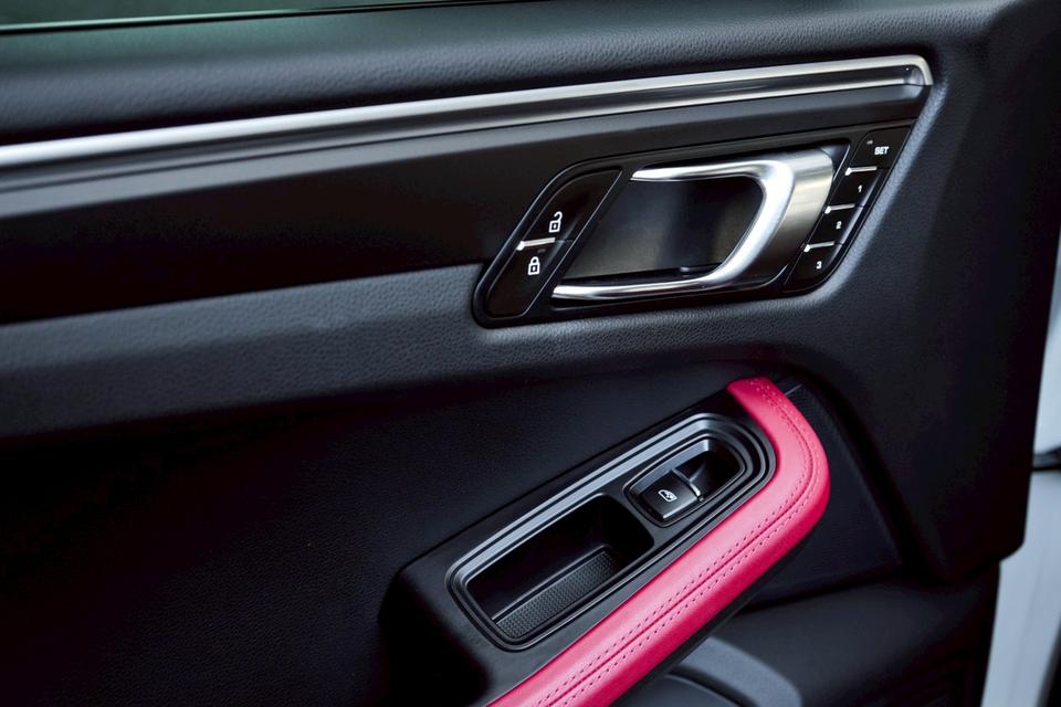 รหัสรถ CBL9899 Porsche MACAN 2.0 4WD AT 2024 รูปที่ 9