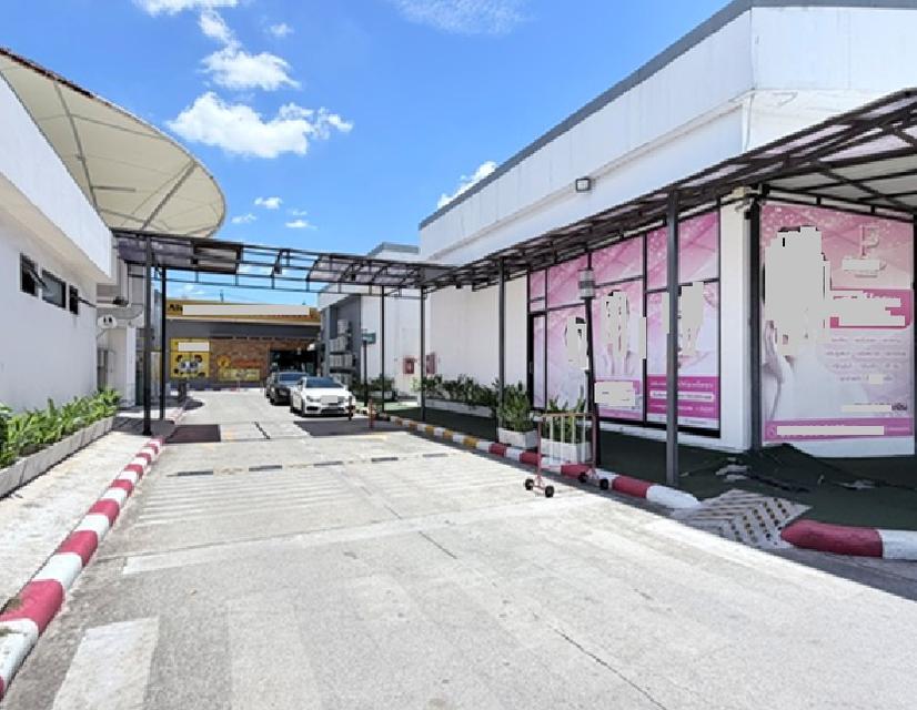ขายที่ดินพร้อมกิจการ / พื้นที่ดิน 6 ไร่ 60 ตารางวา / กิจการเป็น Community Mall (คอมมูนิตี้มอลล์) ชื่อโครงการ เดอะทรี บางบอน 16