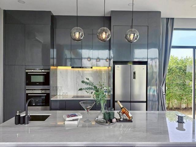 ขายพูลวิลล่าหรู โมเดิลลักซูรี่ 2 ชั้น สไตล์โมเดิร์น พร้อมสิ่งอำนวยความสะดวกครบครัน พัทยา ห้วยใหญ่ ชลบุรี 4