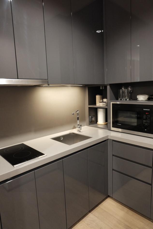 ขายคอนโด The Diplomat Sathorn 44.29 ตร.ม. ใกล้ BTS สุรศักดิ์ และเซ็นทรัล สีลม 6