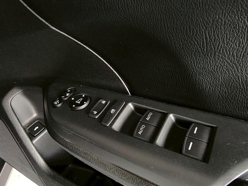 🚗HONDA CIVIC FC 1.8 EL เกียร์ A/T ปี 2018🚗ฟรีดาวน์ 16