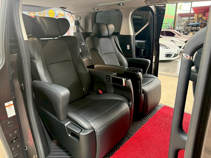 Toyota vellfire 2.5 ZG (เบนซิน ล้วน) ปี 2023 วิ่ง 22,000 กม รูปที่ 16