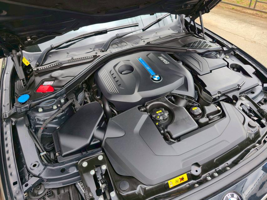 รหัสรถ BAC6025 BMW SERIES 3 330e SPORT LINE PLUGIN HYBRID (LCI) F30 2018  20