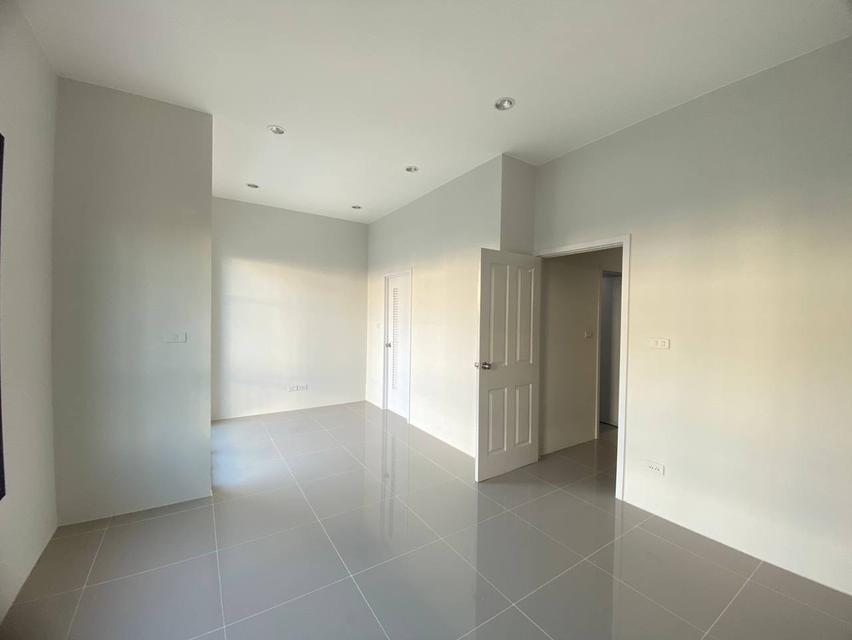 บ้านใหม่ให้เช่า ทาวน์โฮม2ชั้น 3 ห้องนอน 3 ห้องน้ำ 9